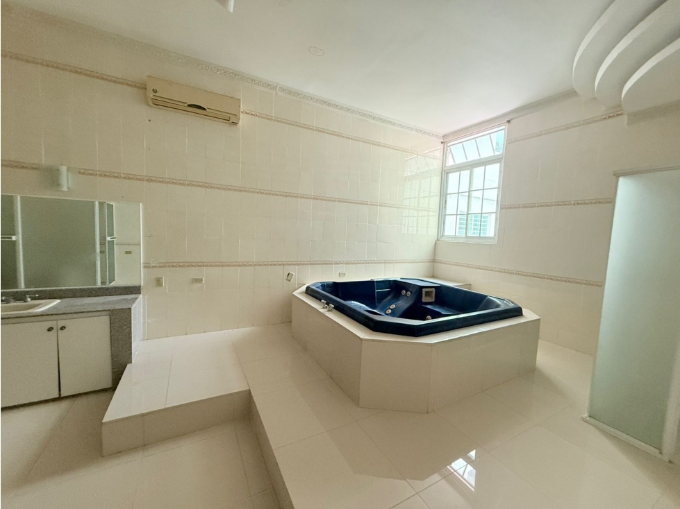 VENTA Y ALQUILER DE HERMOSA CASA DE 1.200 M2 EN SAN FRANCISCO AQ — foto 4