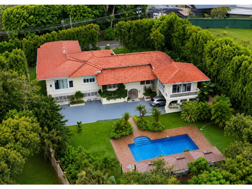 VENTA CASA LUJO ALTOS DEL GOLF 2514m² TERRENO PISCINA 2 VIVIENDAS MLD