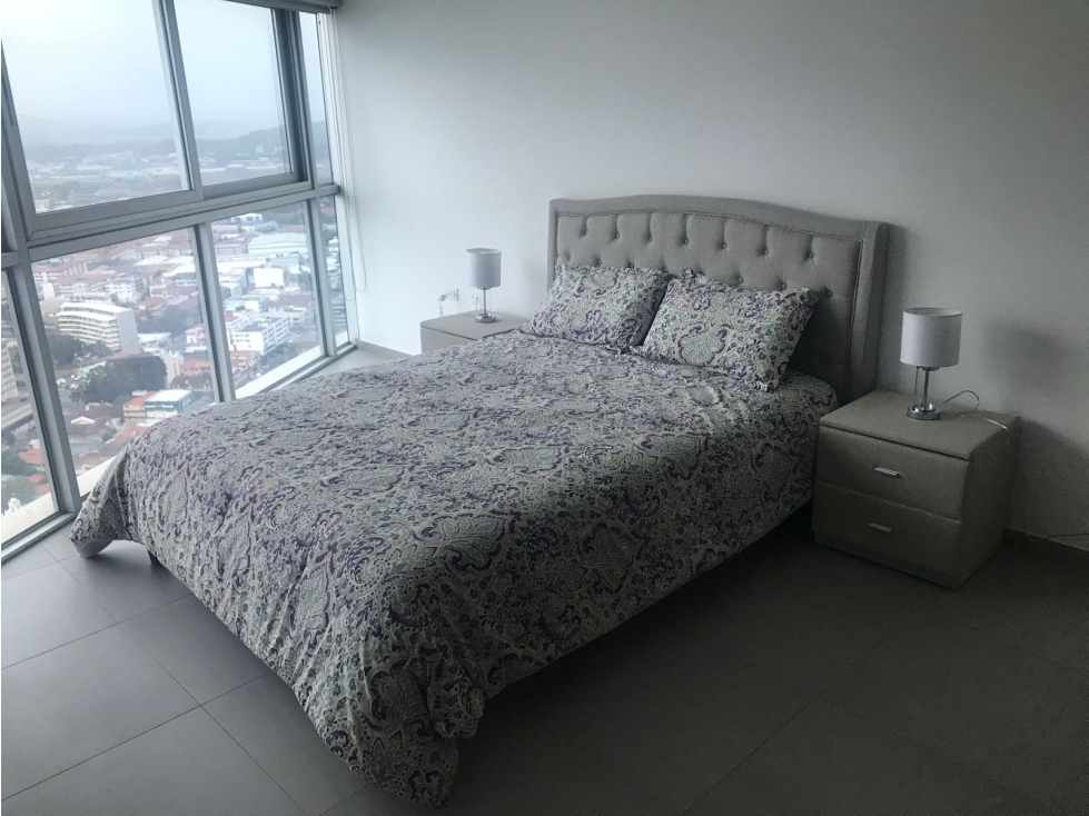 APARTAMENTO AMOBLADO EN PH YACHT CLUB 178MTS CON VISTA AL MAR — foto 4