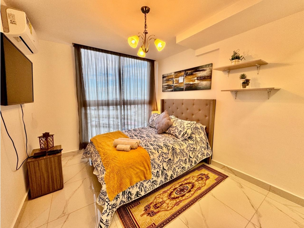 APARTAMENTO ESTANCIA CORTA AMOBLADO AV BALBOA FRENTE AL MAR — foto 5