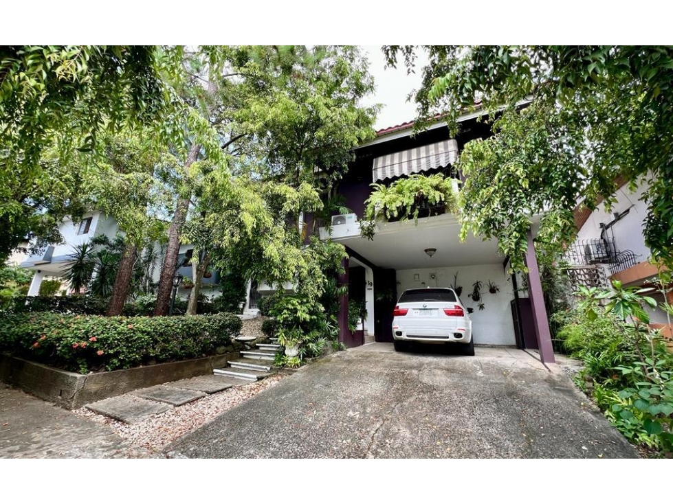 VENTA CASA EN HATO PINTADO CALLE GEORGE WESTERMAN 622MTS2 4 REC