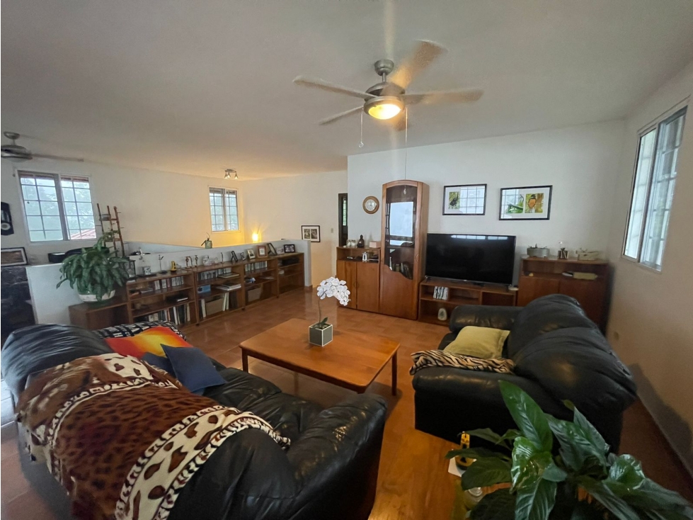 VENTA CASA EN LA MONTAÑA DE TRES PISOS, 2500M2, EN ALTOS DEL MARIA — foto 5