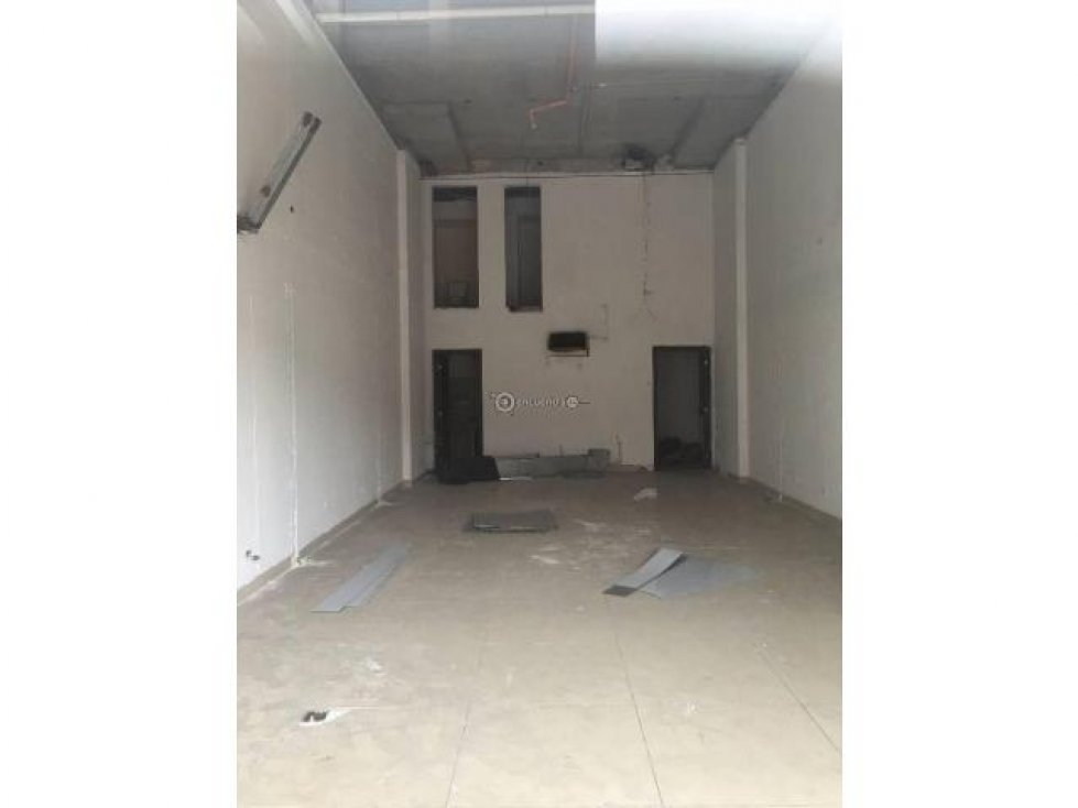 ALQUILO AMPLIO LOCAL COMERCIAL - 5
