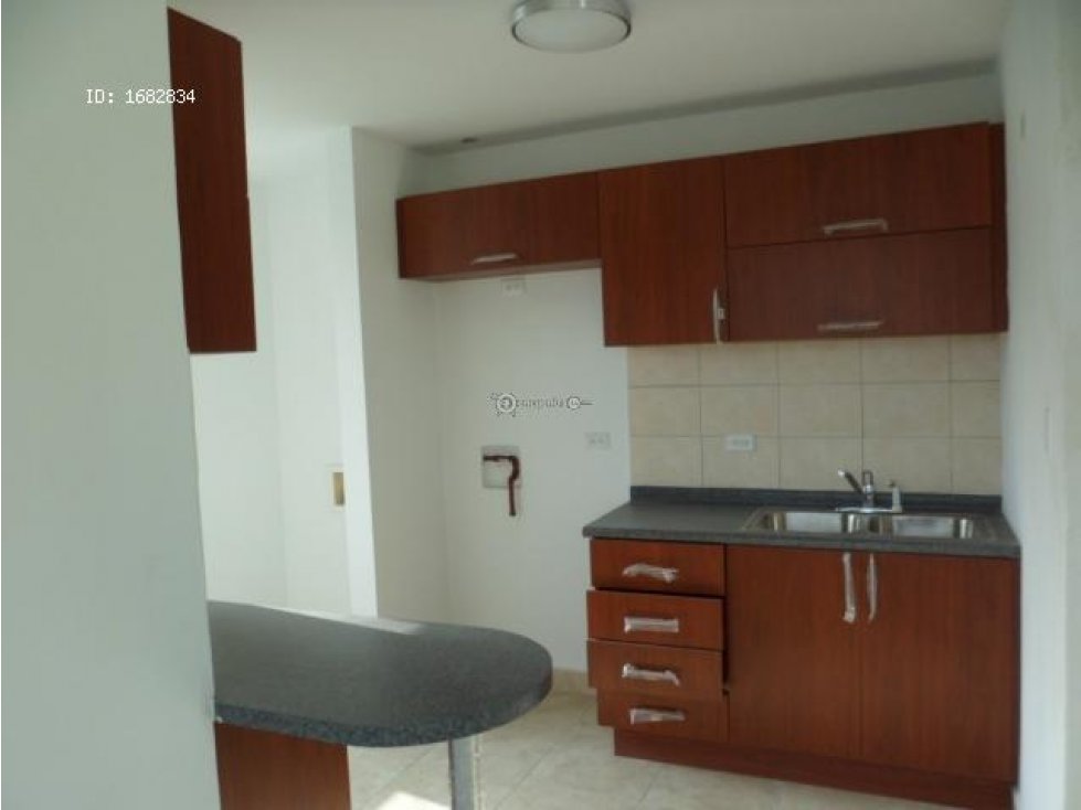 APTO NUEVO EN CONDADO DEL REY - PH GREEN PARK, 3R - 5