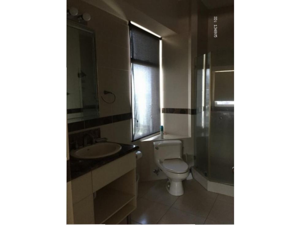 ALQUILER APARTAMENTO EN AV BALBOA PH VISTA DEL MAR 125MTS 1R — foto 5