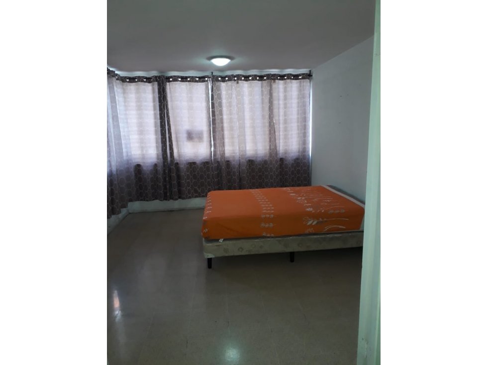 APARTAMENTO AMPLIO/ 2REC PH MIRAMAR. - 4