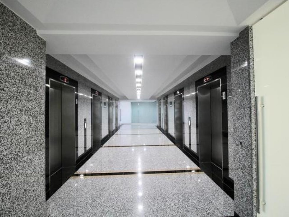 OFICINA TORRE BICSA AVENIDA BALBOA 108M2 - 5