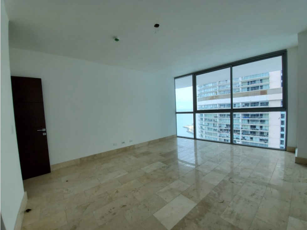 APARTAMENTO LOFT AMPLIO EN VENTA / ALQUILER GRAND TOWER 231M2 - 6
