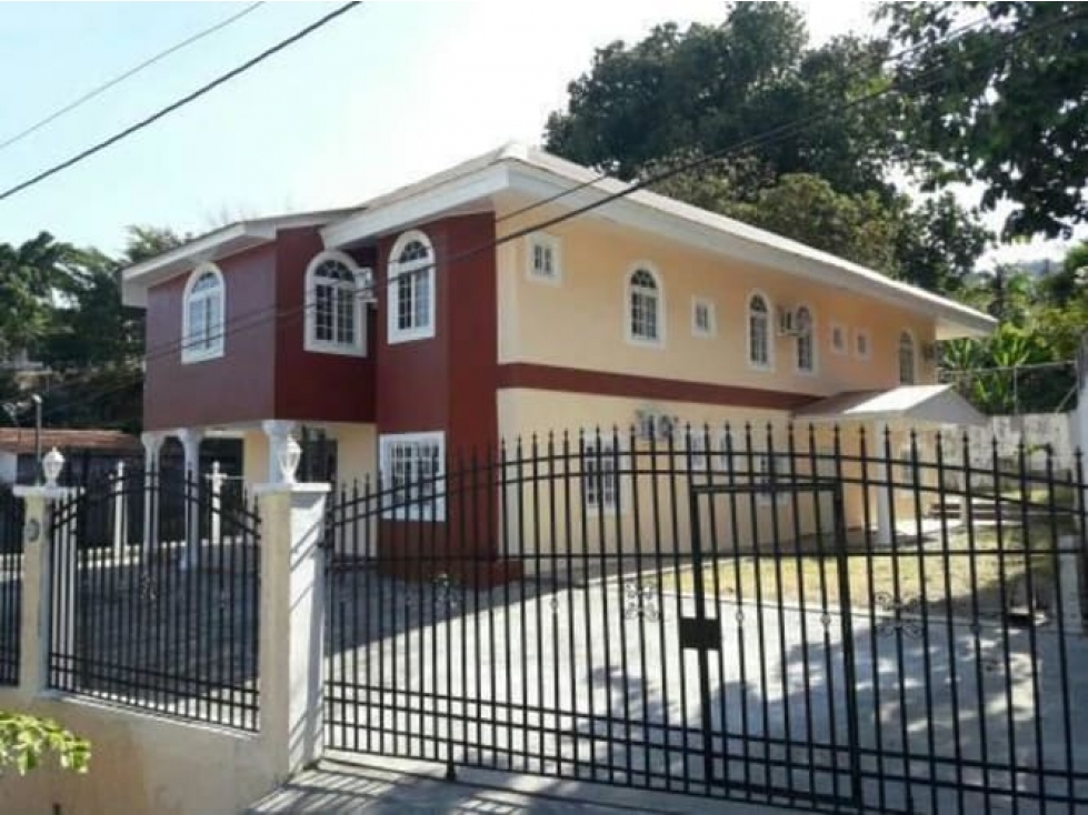 VENTA CASA 368M2 5 RECÁMARAS EN LAS CUMBRES KAF