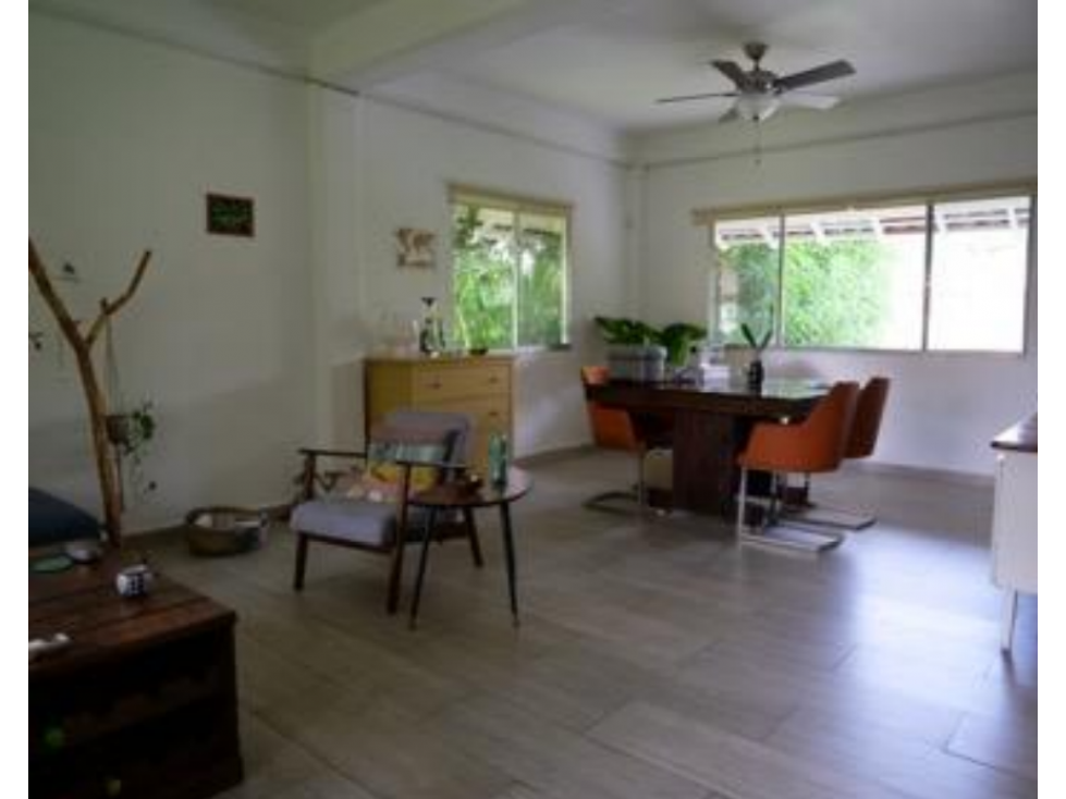 CASA DUPLEX REMODELADA 269M2 EN ALBROOK — foto 3
