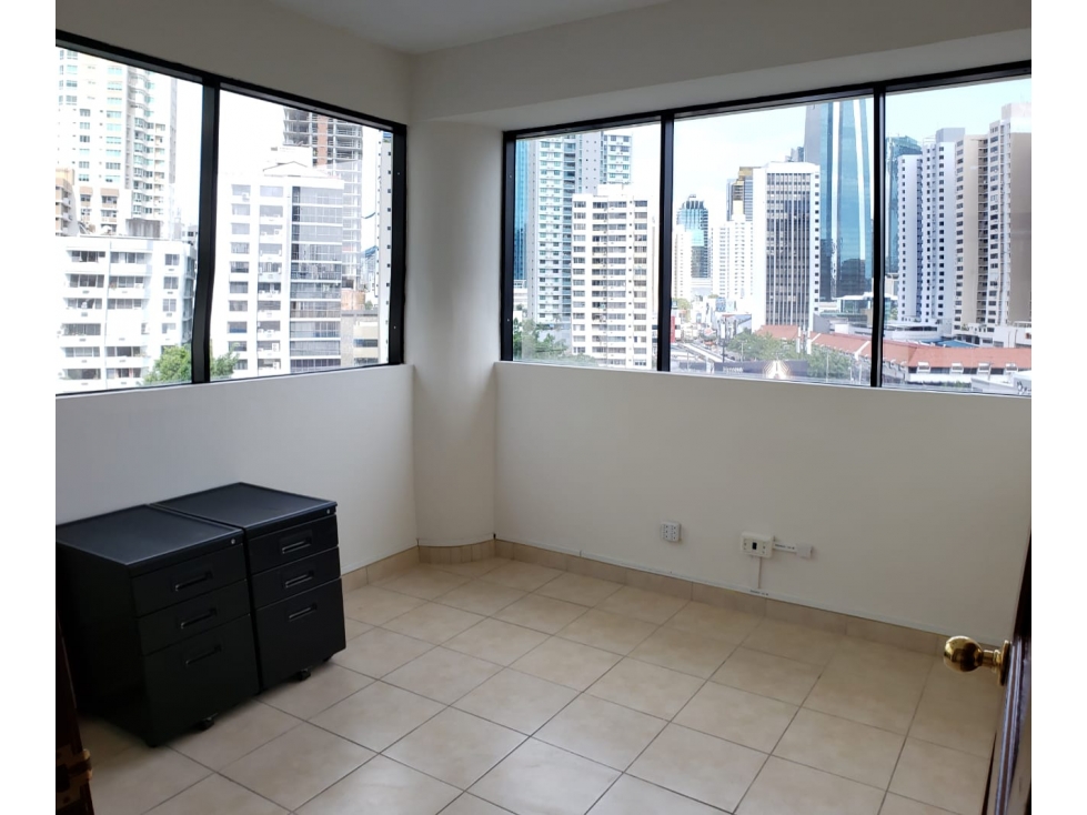 ALQUILER DE CONSULTORIOS Y OFICINA EN ROYAL CENTER 60 M2 — foto 4