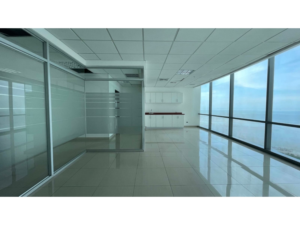 OFICINA 402 M2 TERMINADA FINANCIAL PARK