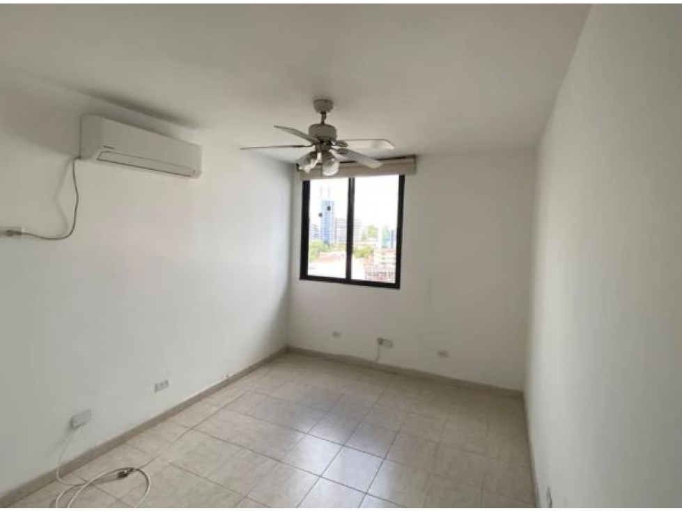 ALQUILER DE APARTAMENTO EN OBARRIO — foto 3