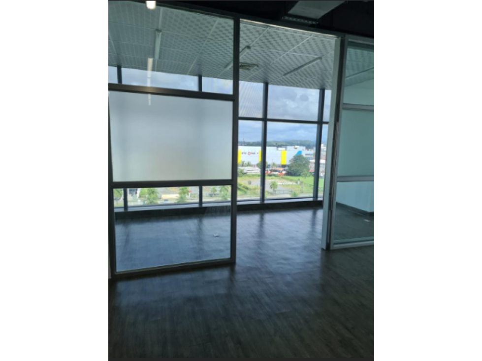 VENTA DE OFICINA EN SANTA MARIA BUSINESS CENTER DE 95 m2 37E JP — foto 4