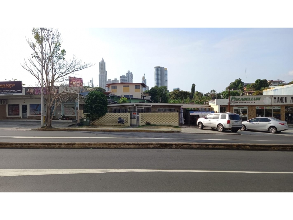 ALQUILER CASA COMERCIAL EN LOS ANGELES 467M2 SOBRE VIA PRINCIPAL