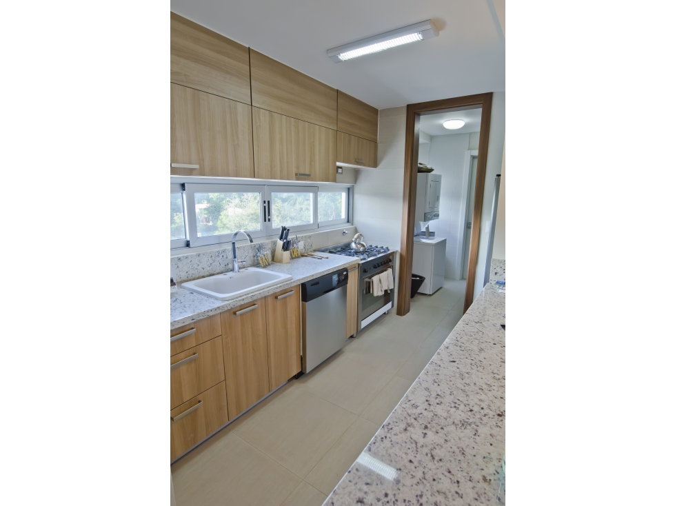 VENTA APARTAMENTO EN BAHIA SERENA BEACH PANAMA GORGONA CON BALCON — foto 6