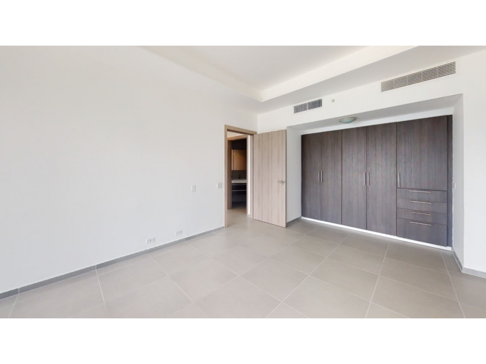 VENTA APARTAMENTO AV BALBOA PH YACHT CLUB TOWER FRENTE MAR MVH — foto 6
