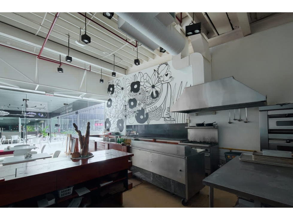 ALQUILER LOCAL EN MARBELLA PARA RESTAURANTE O CAFETERÍA 147M2 KAF — foto 5