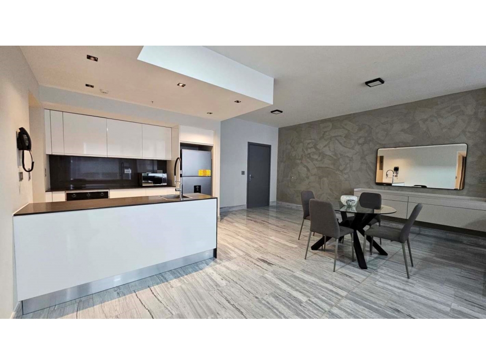 ALQUILER APARTAMENTO EN AVENIDA BALBOA NUOVO BY ARMANI -129 M2