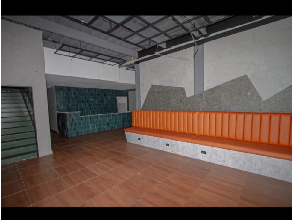 ALQUILER LOCAL COMERCIAL EN SAN FRANCISCO PLAZA CORNER 68 — foto 4