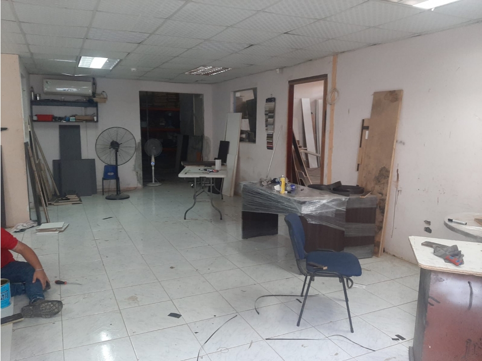 VENTA DE BODEGA EN CHITRÉ - 3