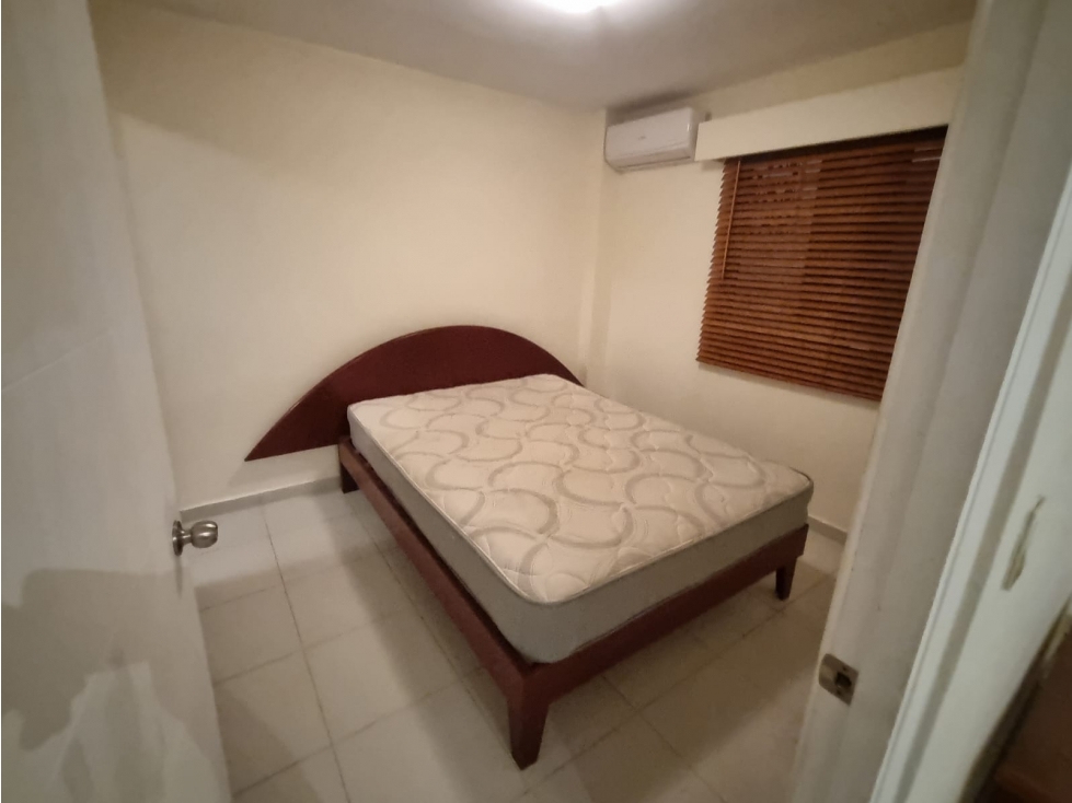ALQUILER PENTHOUSE VIA PORRAS CON BALCON PH DON OMAR MLD — foto 4