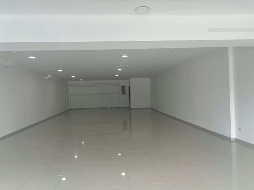 ALQUILER LOCAL COMERCIAL BELLA VISTA 170M2 VÍA ESPAÑA
