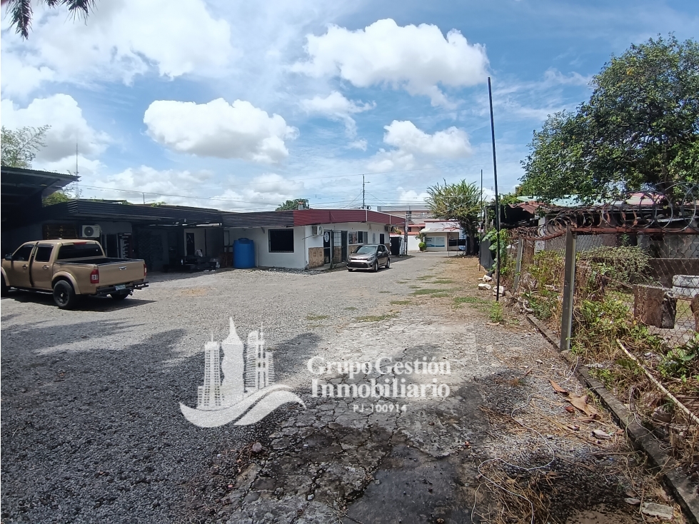 Alquilo Local Comercial Centrico en David — foto 6