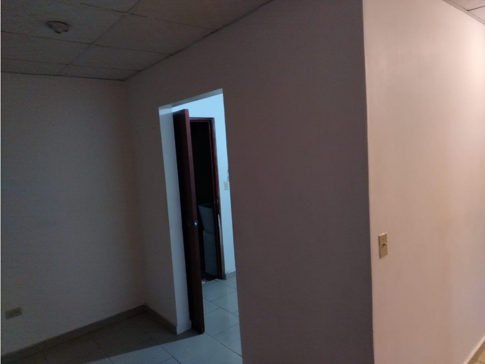SE VENDE O SE ALQUILA GRANDE Y HERMOSA CASA EN CHITRÉ — foto 5