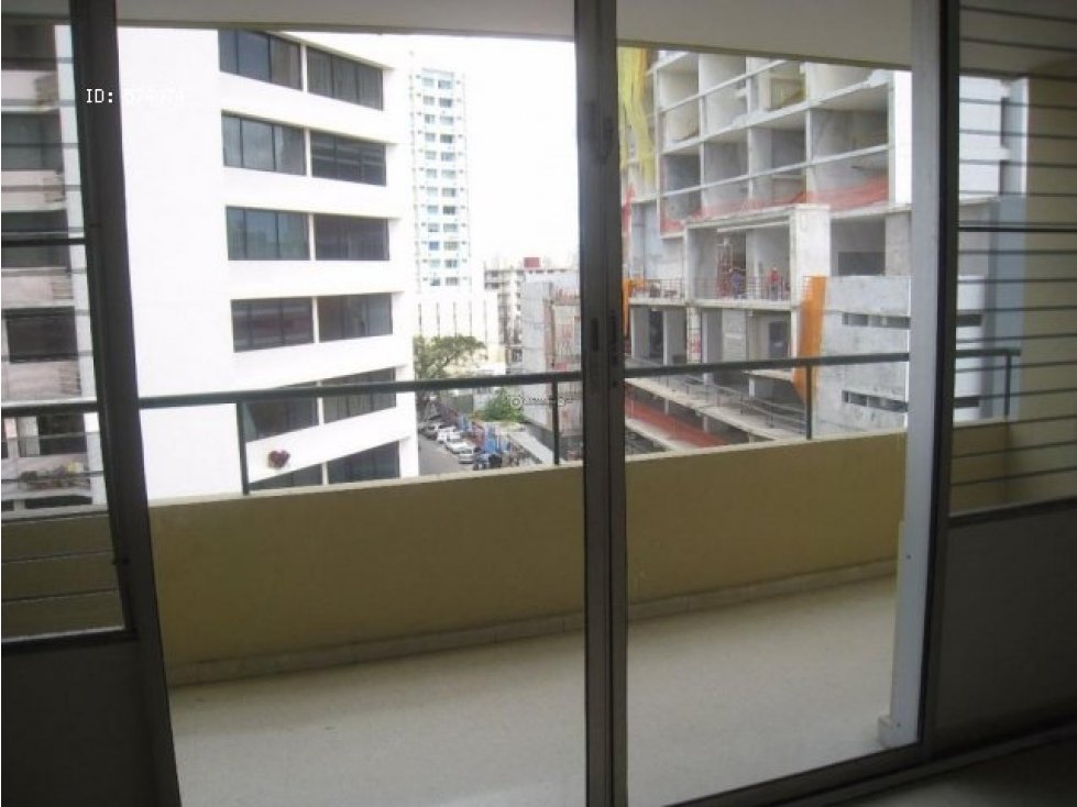 Apartamento en El Cangrejo PH DEL REY - 6