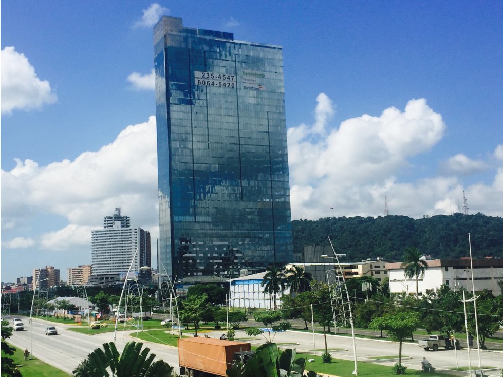 ALQUILO OFICINA BALBOA OFFICE CENTER 46M2 - 4