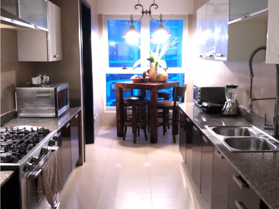 APARTAMENTO EN Q TOWER PUNTA PACÍFICA 4REC CON VISTA 360 — foto 4