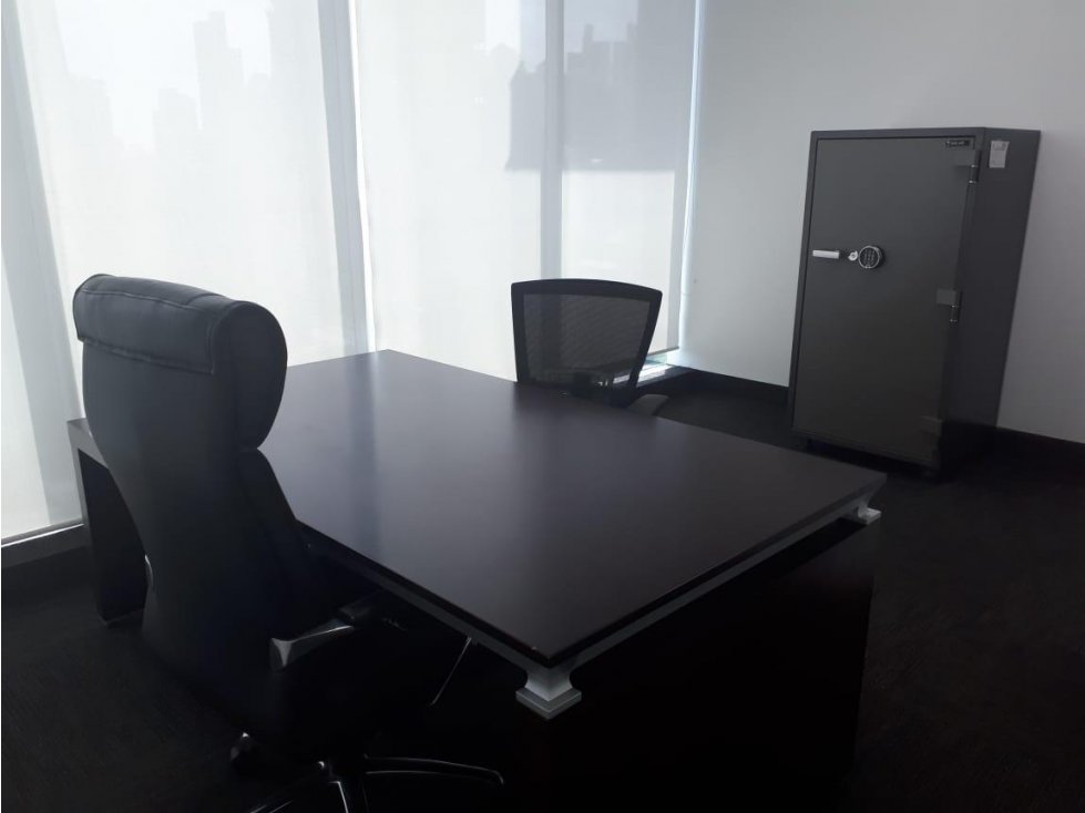 OFICINA 190 M² EQUIPADA EN CALLE 50, EDIF. OFFICE ONE (TORRE BANISI) — foto 2