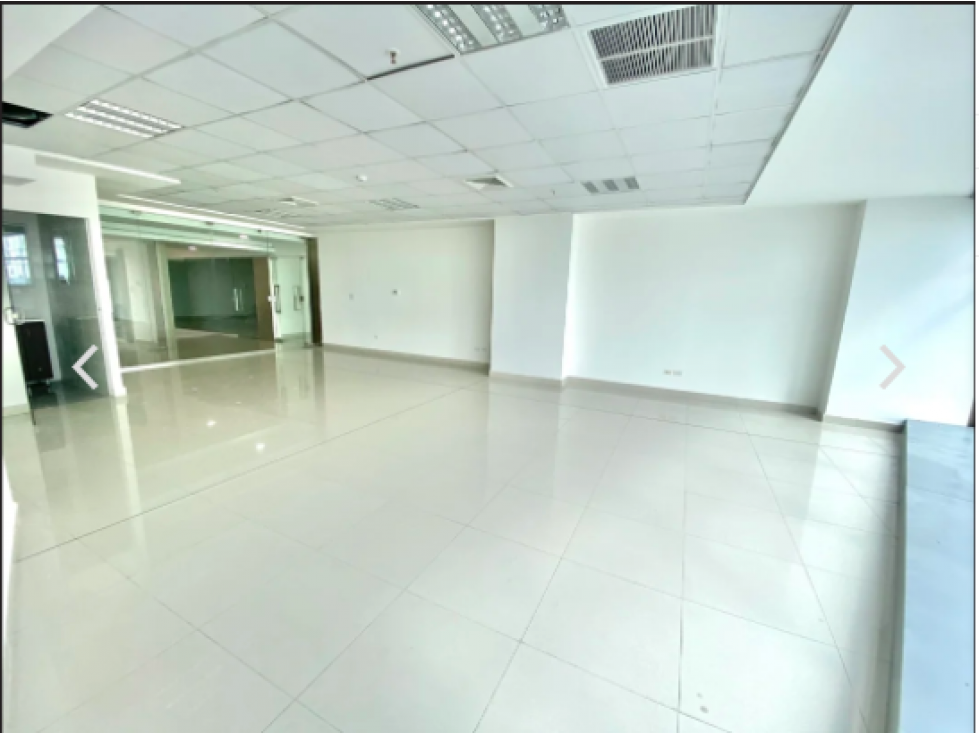 ALQUILER OFICINA 85 m2 CON MUEBLES VISTA MAR, SKY BUSINESS CENTER — foto 5