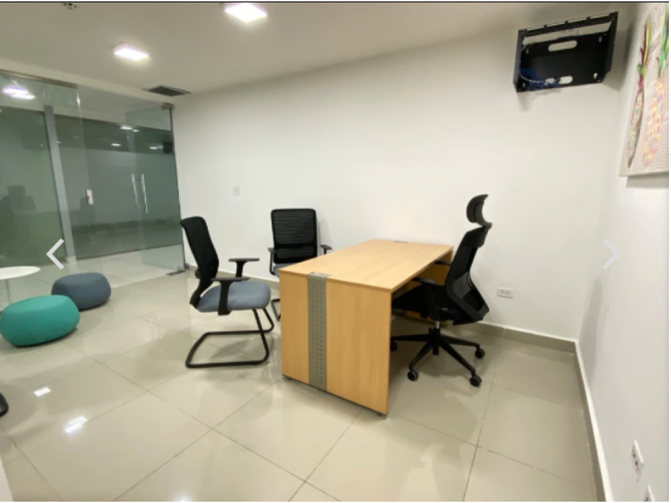 ALQUILER OFICINA PRIVADA 22 m2 TODO INCLUIDO, SKY BUSINESS CENTER — foto 4