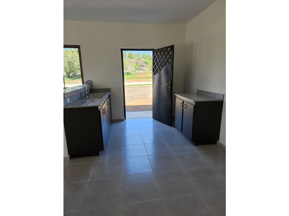 ALQUILO CASA DE 3HAB SIn MUEBLES DISPONIBLE EN OCTUBRE 2026 — foto 6