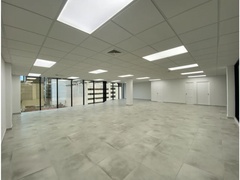 Alquiler de oficina de 140 m2 en Obarrio — foto 6