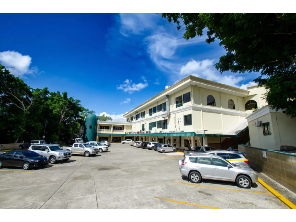 ALQUILO LOCAL ALBROOK 100.27M2 PLAZA ALBROOK - 2