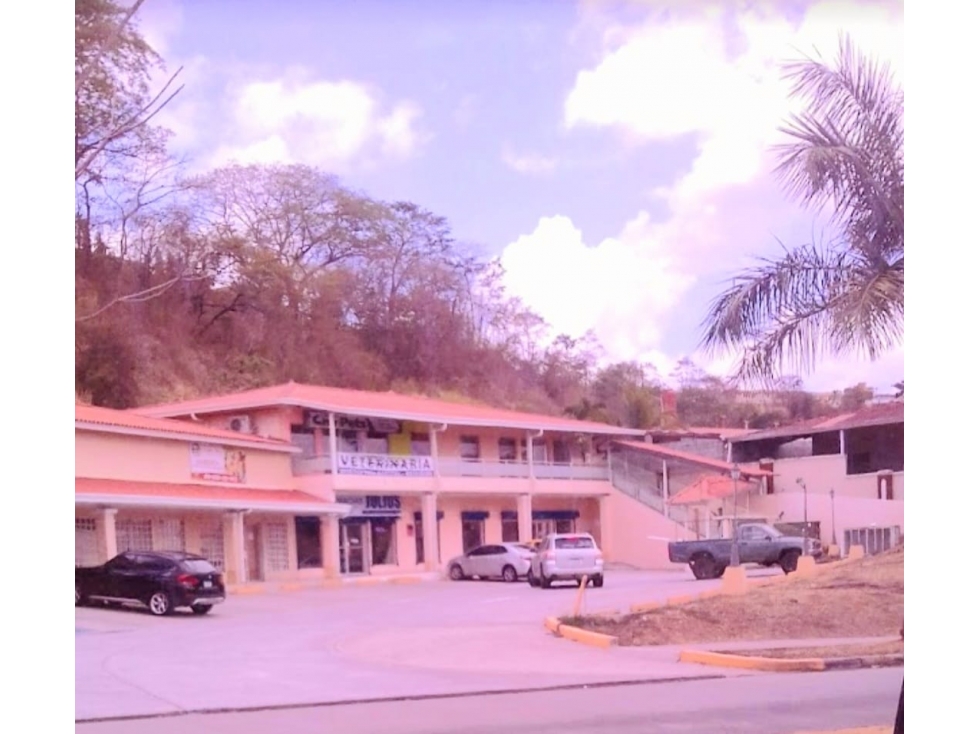 ALQUILO LOCAL BRISAS DEL GOLF PLANTA BAJA PLAZA COMERCIAL — foto 6
