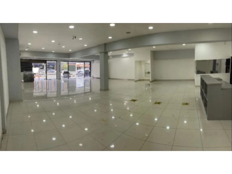 ALQUILER DE LOCAL DE 750M2 EN VIA ESPAÑA MAS ALMACENAMIENTO NEGOCIABLE — foto 6