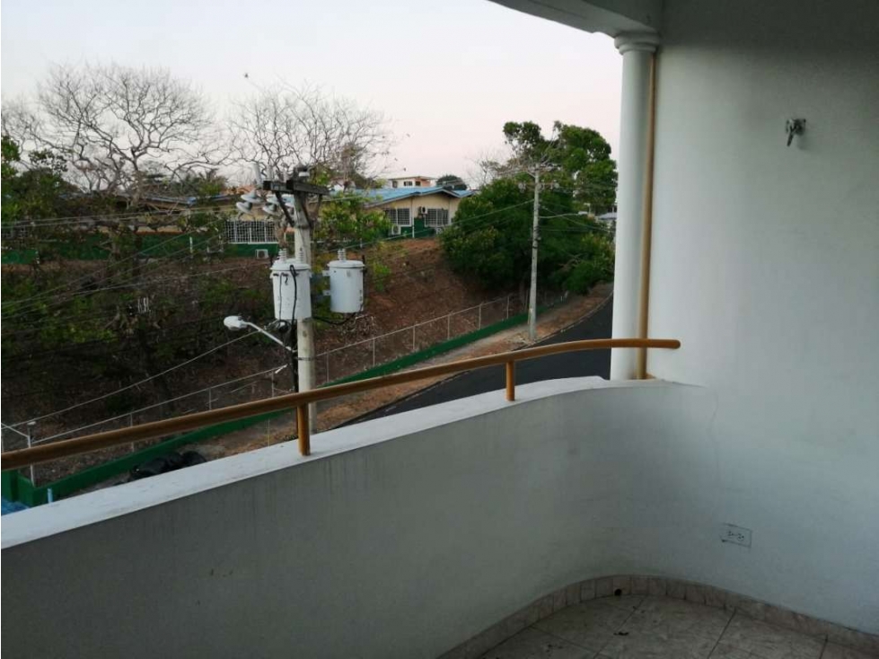 VENTA APARTAMENTO 3 HABITACIONES EN BETANIA PH WINIFIEL — foto 3
