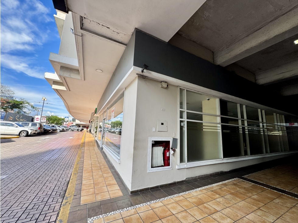 ALQUILER LOCAL COMERCIAL 250M2 PLAZA COMERCIAL EL DORADO CV — foto 3