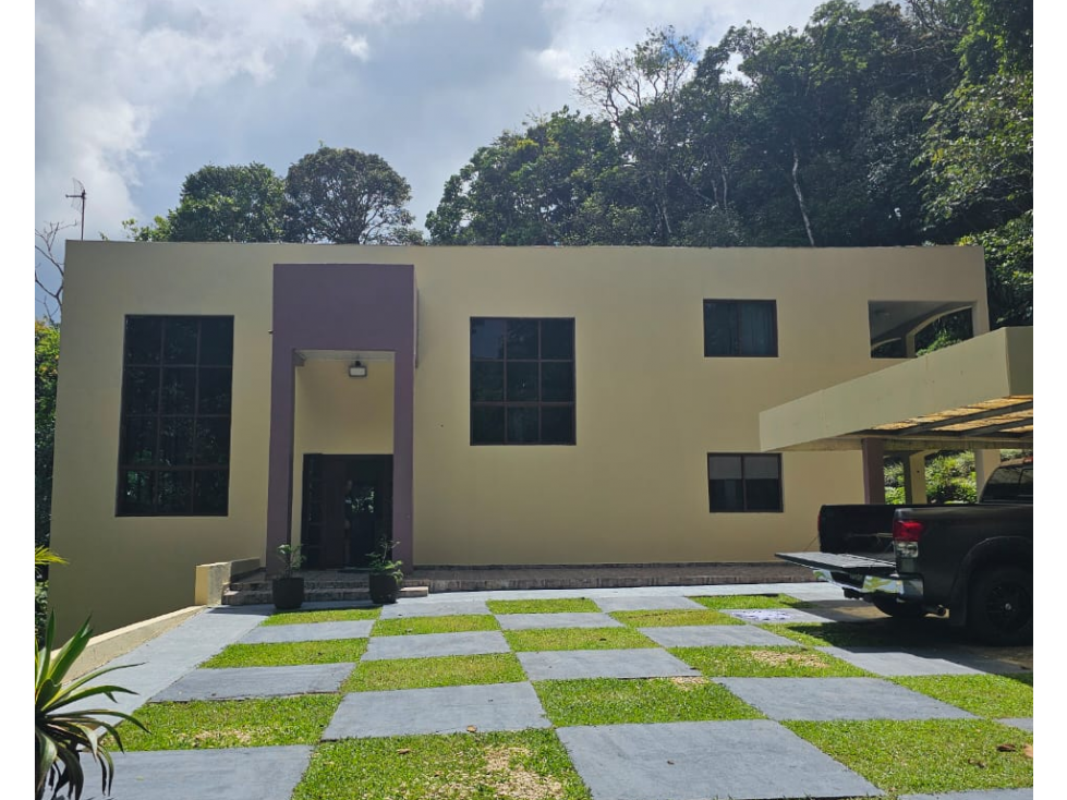 VENTA CASA EN ALTOS DEL MARIA AMPLIA 2700M2 NEGOCIABLE CV