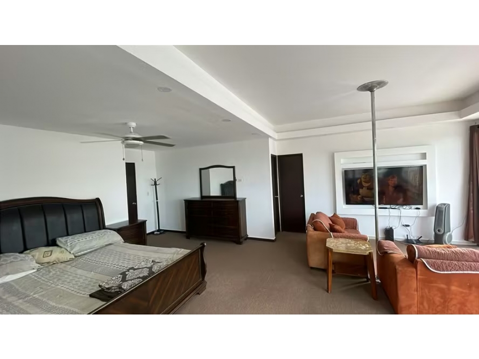 VENTA CASA TUMBA MUERTO 486M2 EL DORAL — foto 6