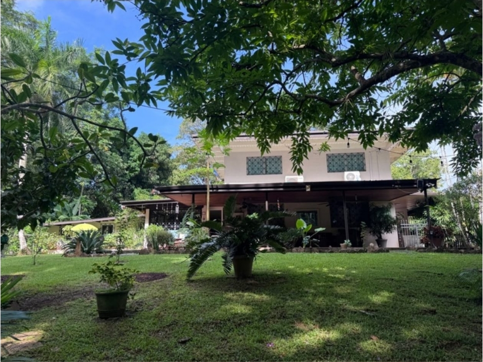 ALQUILER DE HERMOSA CASA DE 605 M2 CON TERRAZA EN COROZAL, ANCON AQ — foto 2