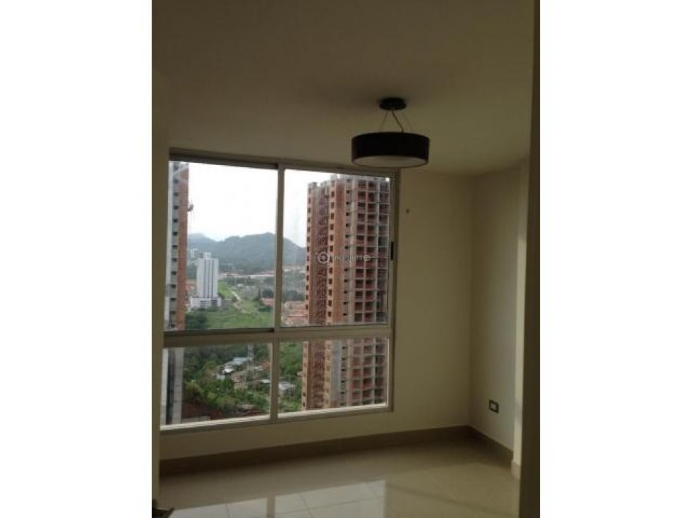 Excelente Apartamento en alquiler en Condado - 2