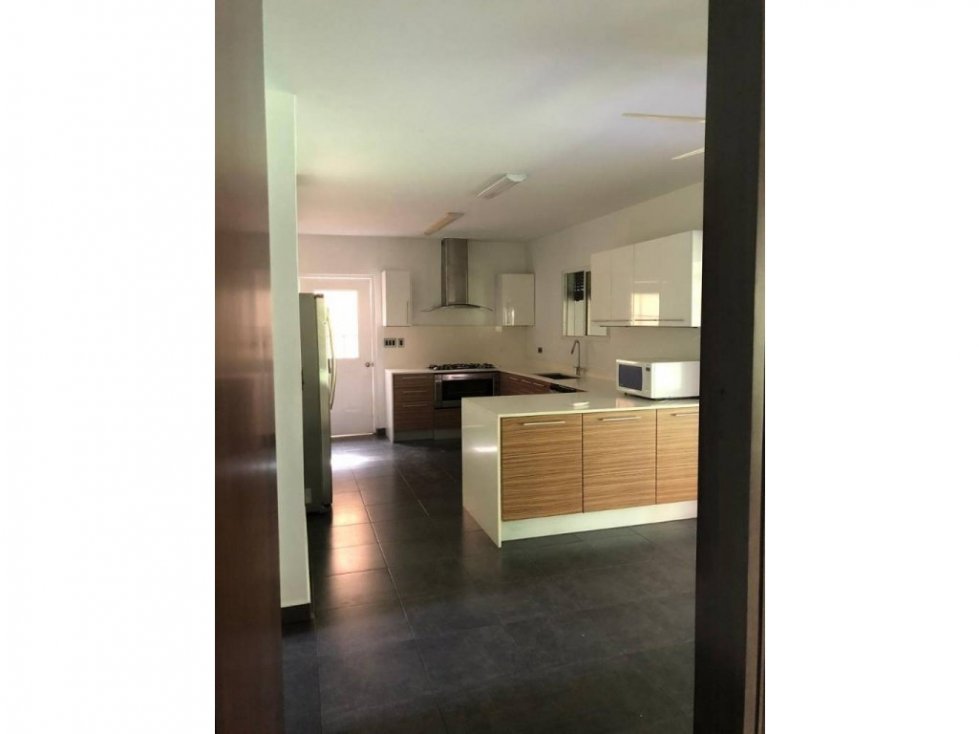 CASA UNIFAMILAR COSTA DEL ESTE 4REC 300M2 - 5