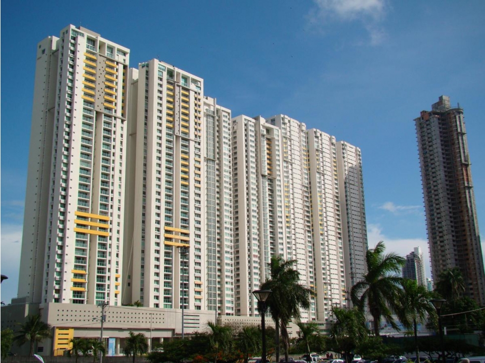 ALQUILER Y VENTA DE APARTAMENTO AMOBLADO EN PH TERRASOL