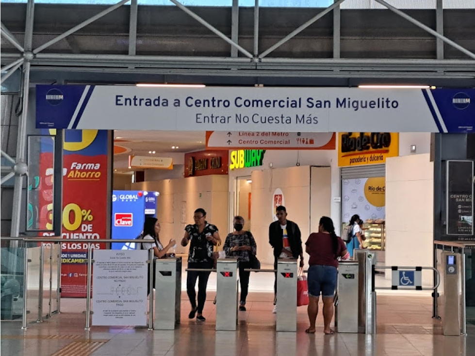 ALQUILER LOCAL EN CENTRO COMERCIAL SAN MIGUELITO — foto 4