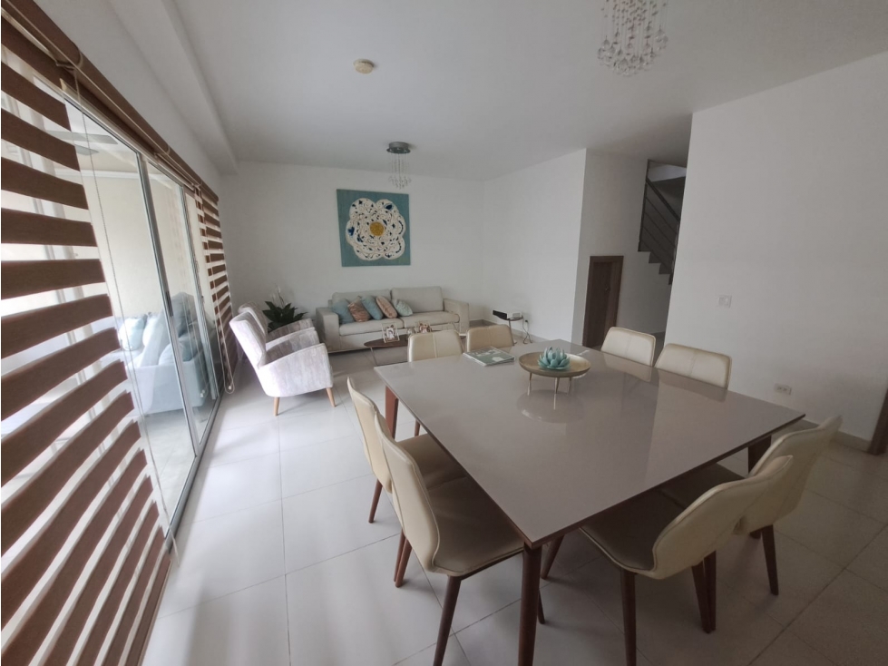 CASA EN VENTA ALTOS DEL PARQUE ALTA PLAZA 267M2